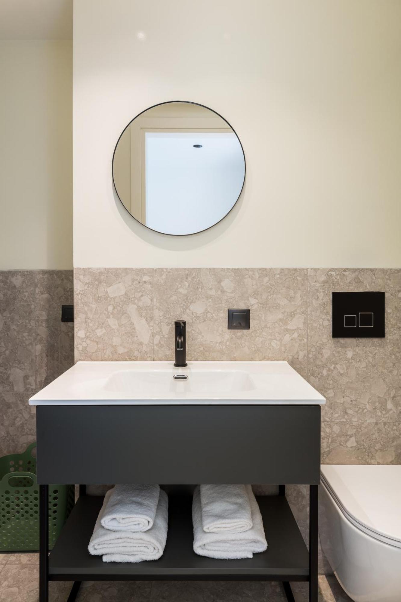 Celine By Halu!, Spacious Apartments Next To Business Hub Thessaloniki Exterior foto